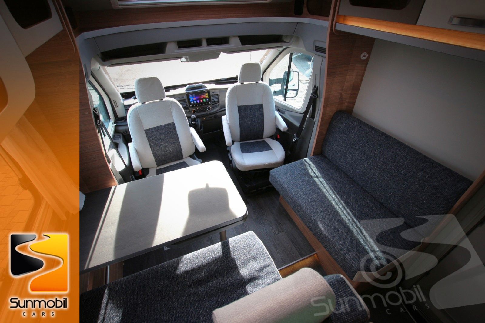 Fahrzeugabbildung Weinsberg CaraLoft 650 MF Ford Markise Lithium Akku