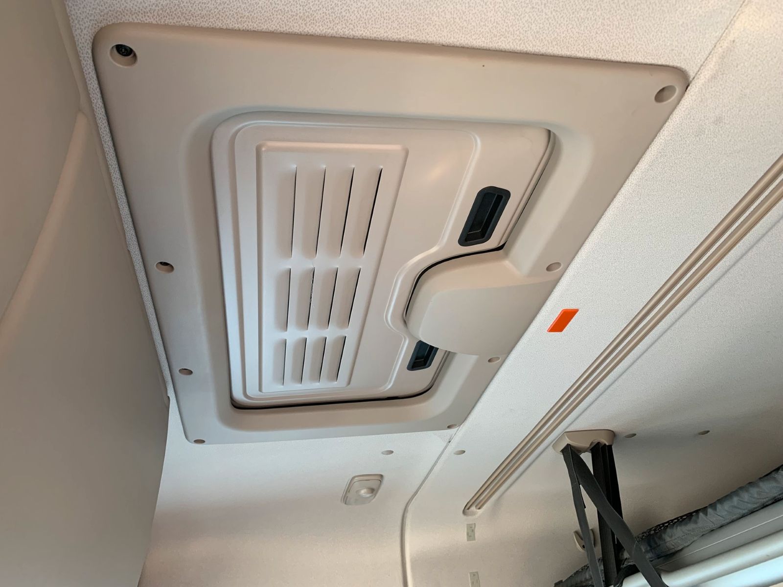 Fahrzeugabbildung DAF FT XF 480 SC LD