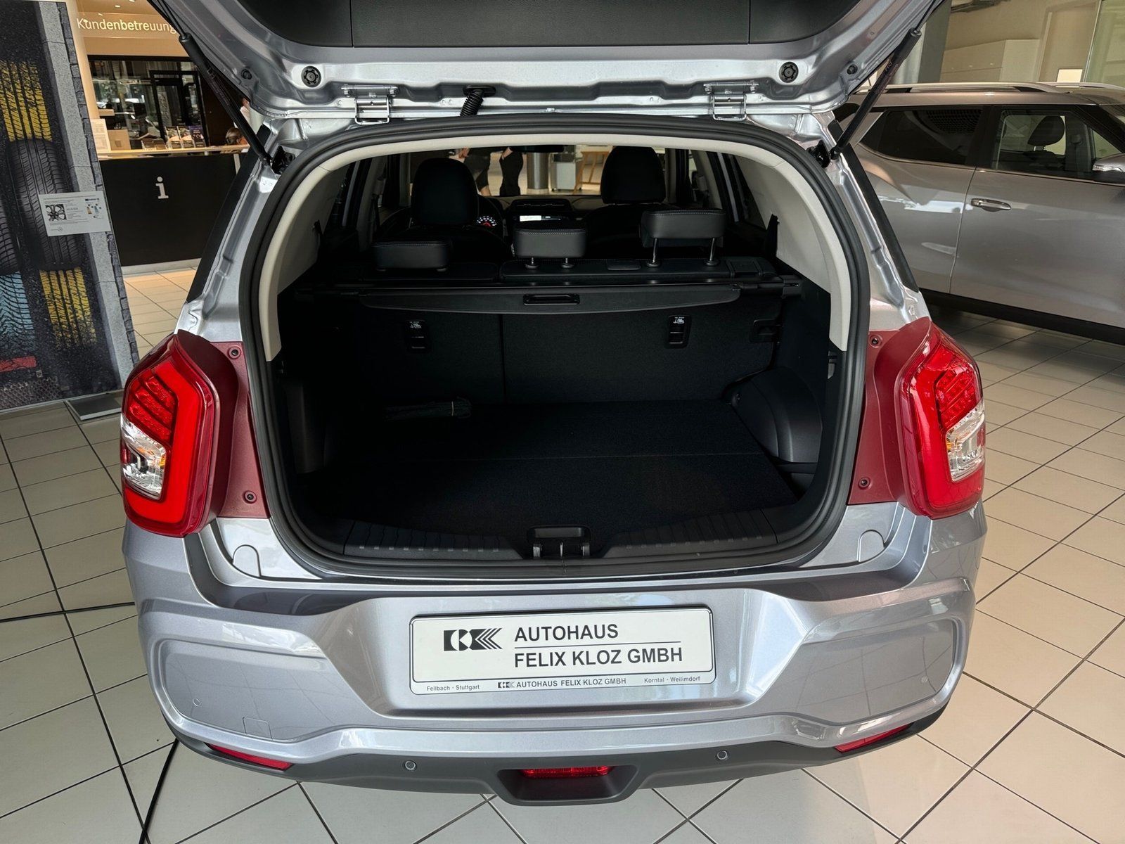 Fahrzeugabbildung Ssangyong Tivoli Grand Black Line