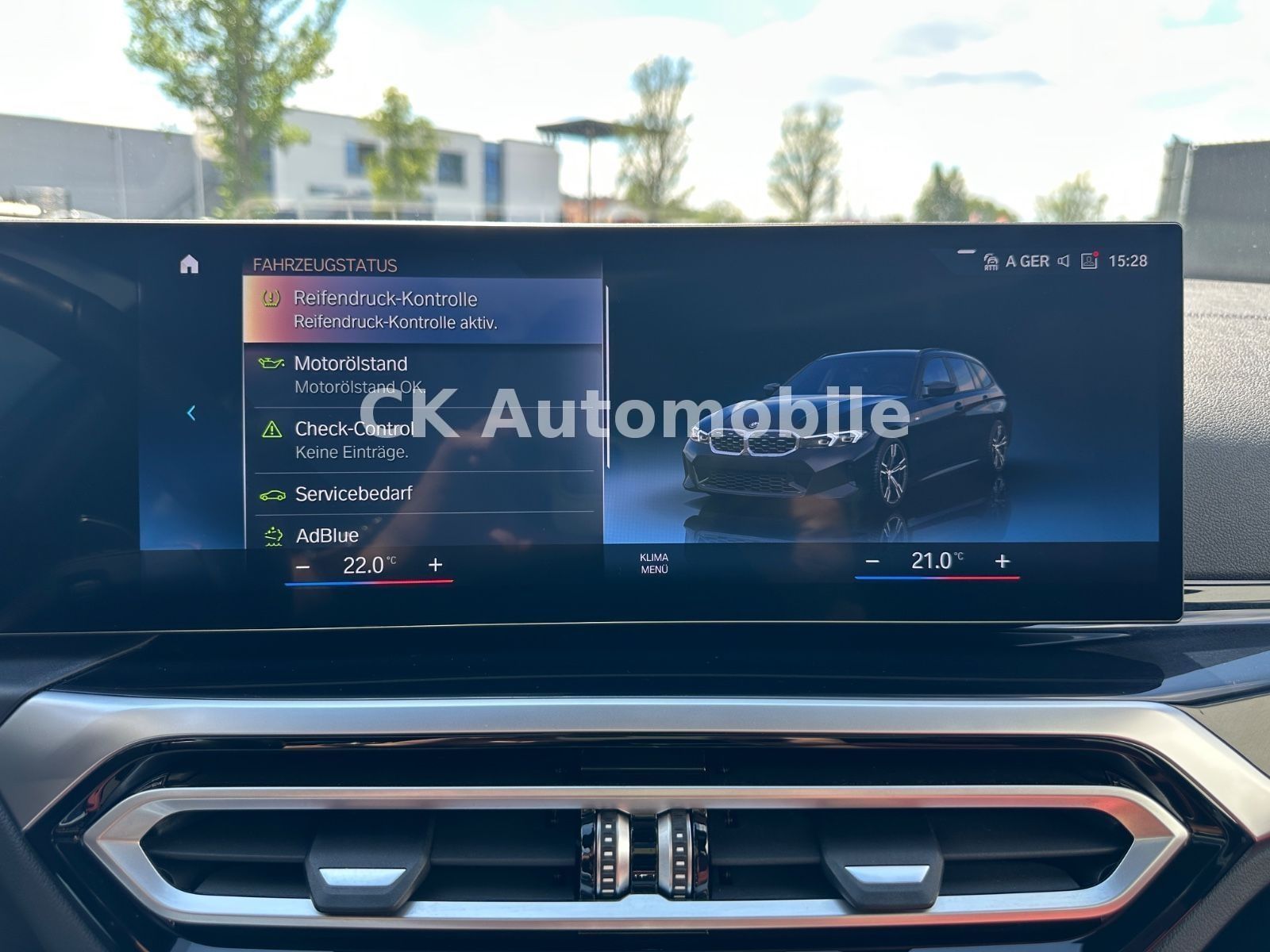 Fahrzeugabbildung BMW M340d xDrive Touring/Navi/Head-Up/Pano/360°/LED