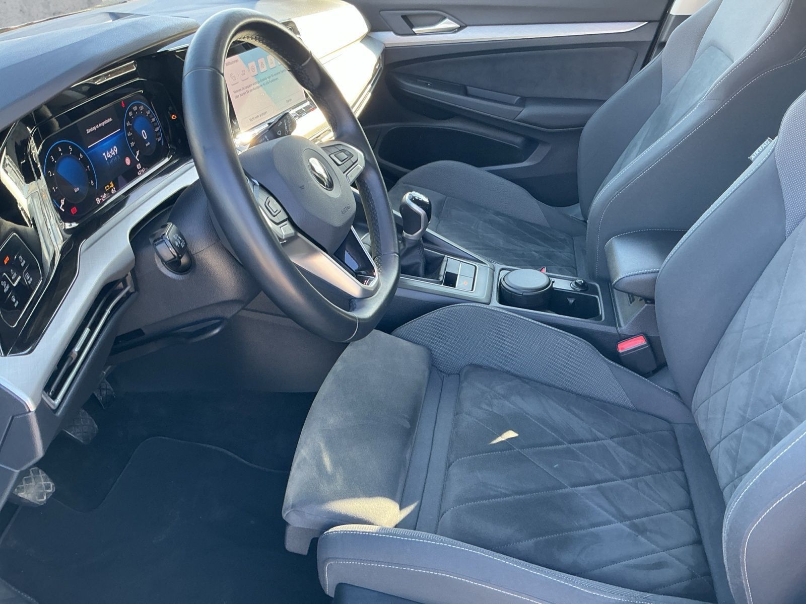 Volkswagen Golf - Bild 12