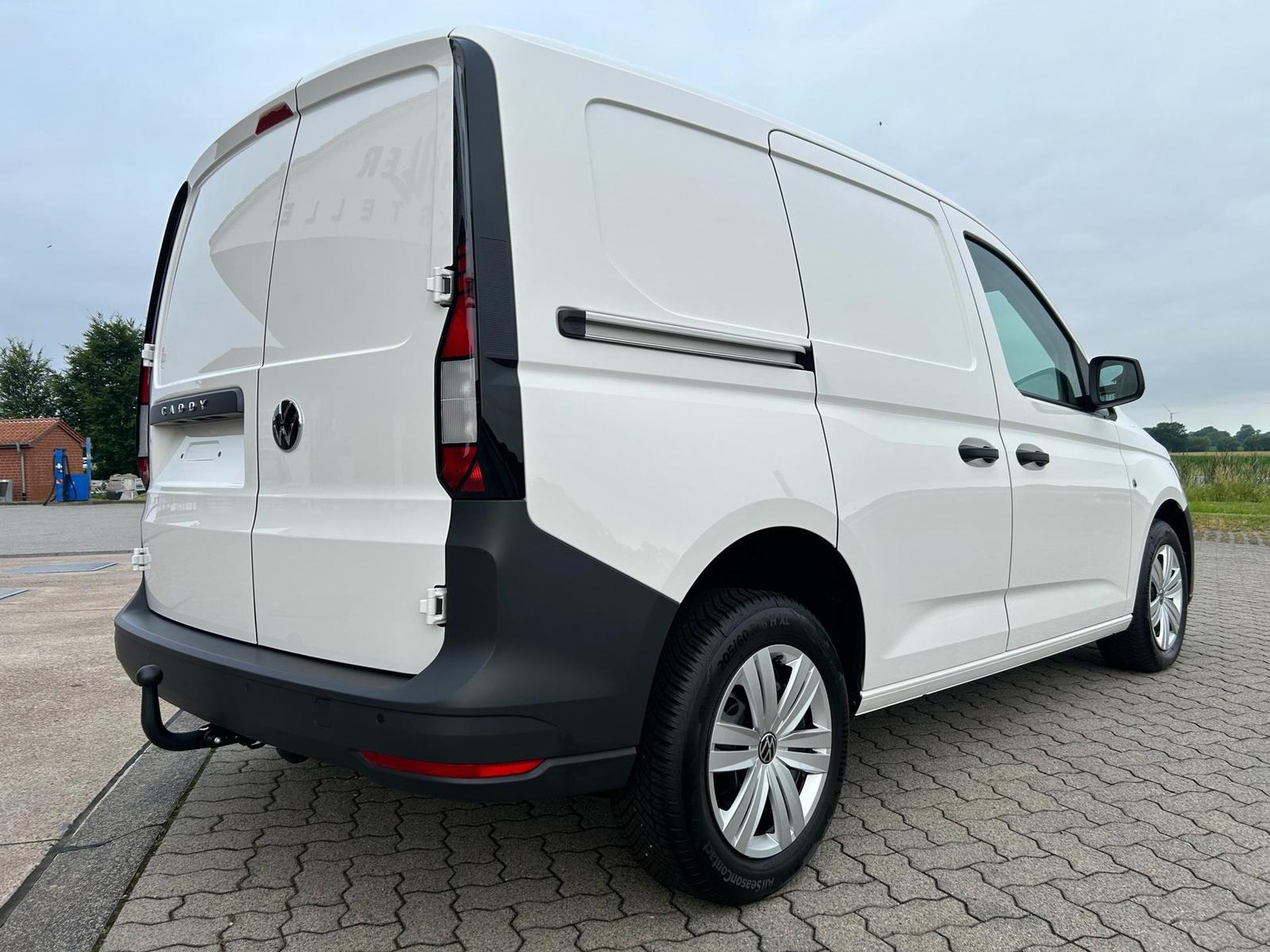 Volkswagen Caddy Cargo 1.5 TSI / AHK App-Connect