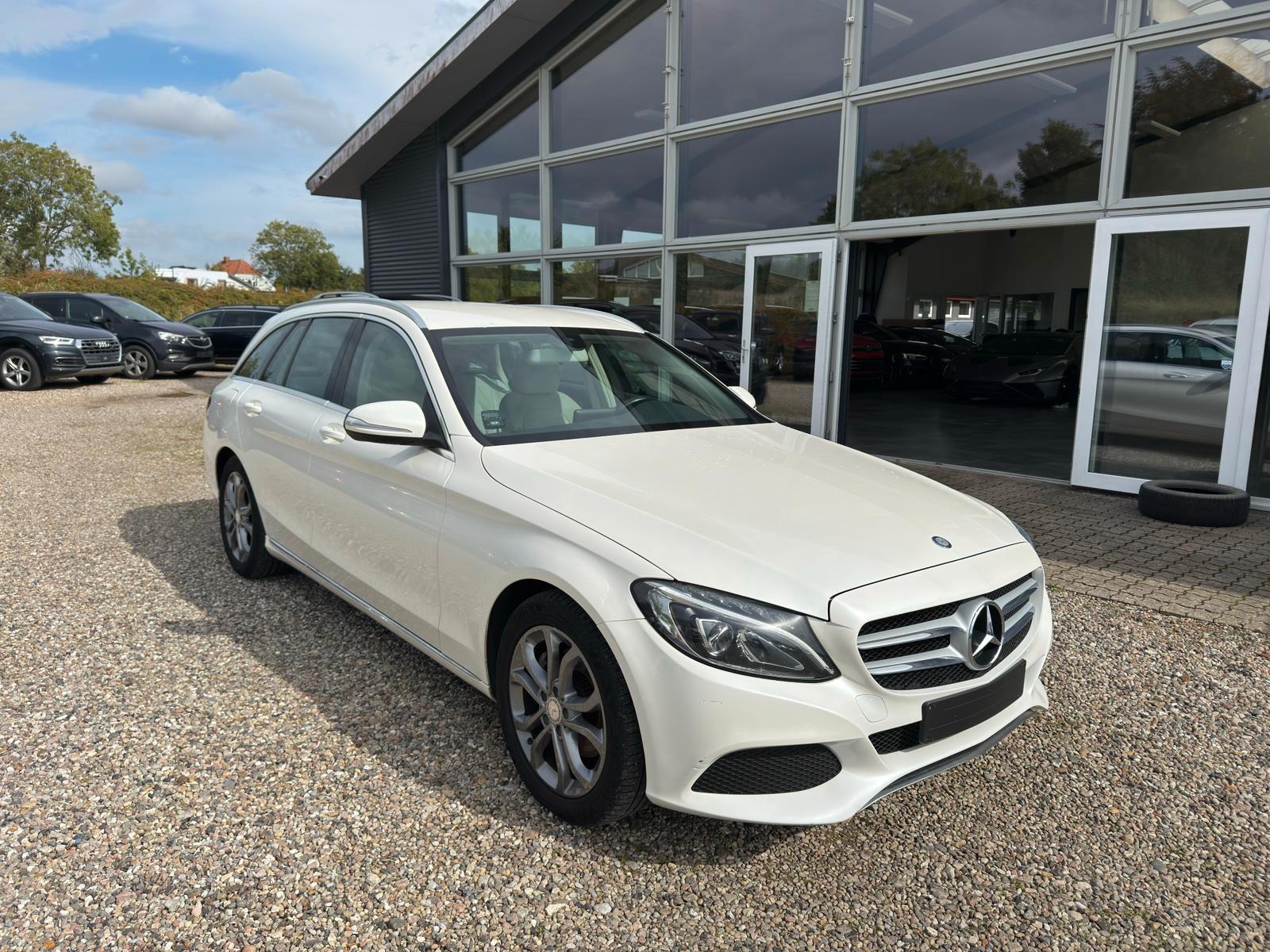 Mercedes-Benz C 200 C -Klasse T-Modell C 200 T designo-Lack