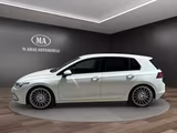 Volkswagen Golf VIII Lim. Life Automatic 4 Motion - : Automatic