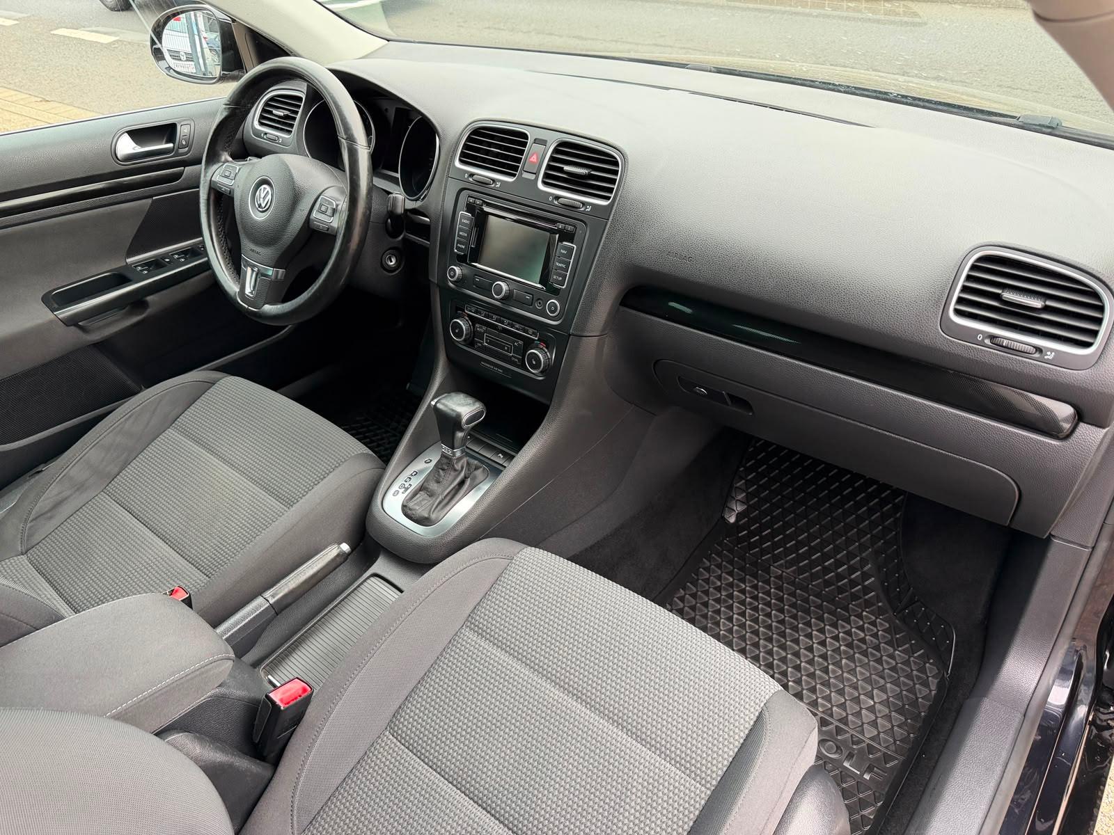 Volkswagen Golf 2009 — photo 18