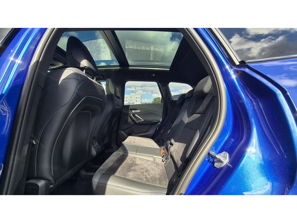 BMW X1 sDrive 18i M-Sport AHK PANO KAM LED NAVI SHZG foto 15