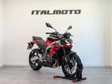 Aprilia Tuono 457 WIE NEU - APRILIA TUONO 457