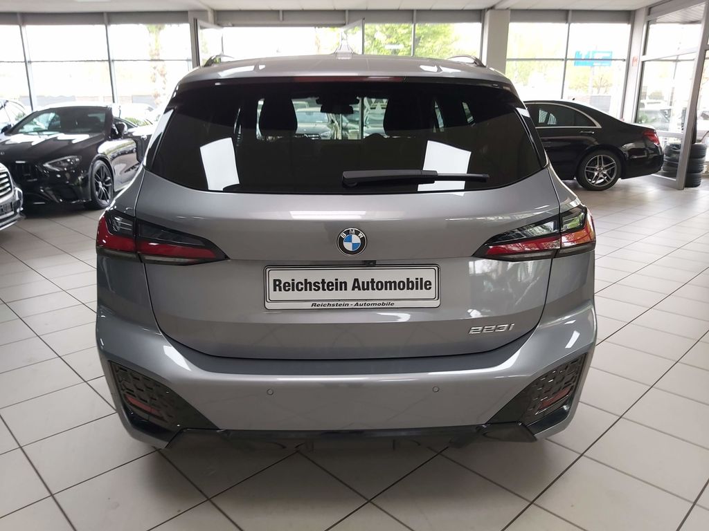 BMW 223 Active Tourer M Sport PANO AHK NETTO 23.400