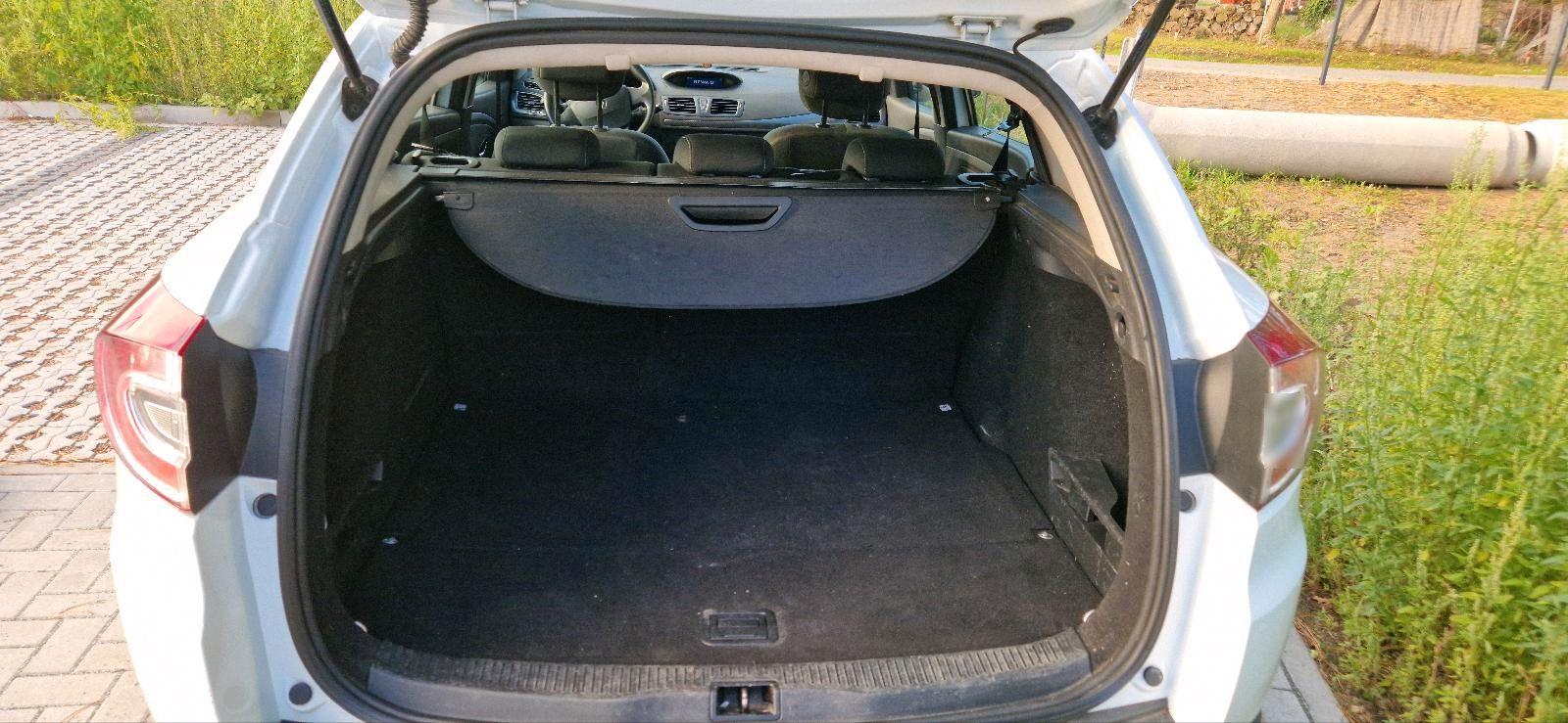 Renault Megane 2012 — photo 8
