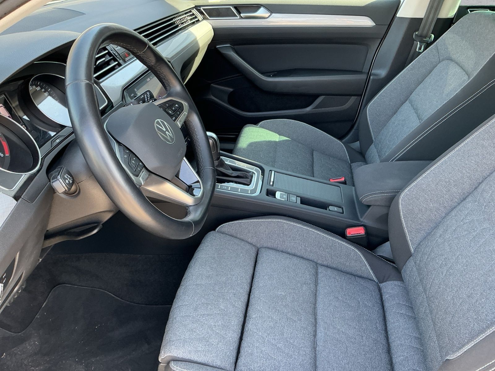 Volkswagen Passat Variant - Bild 12