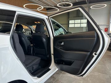 Kia Carens UEFA Euro 2016 *2. Hand*Klima*Kamera*Navi