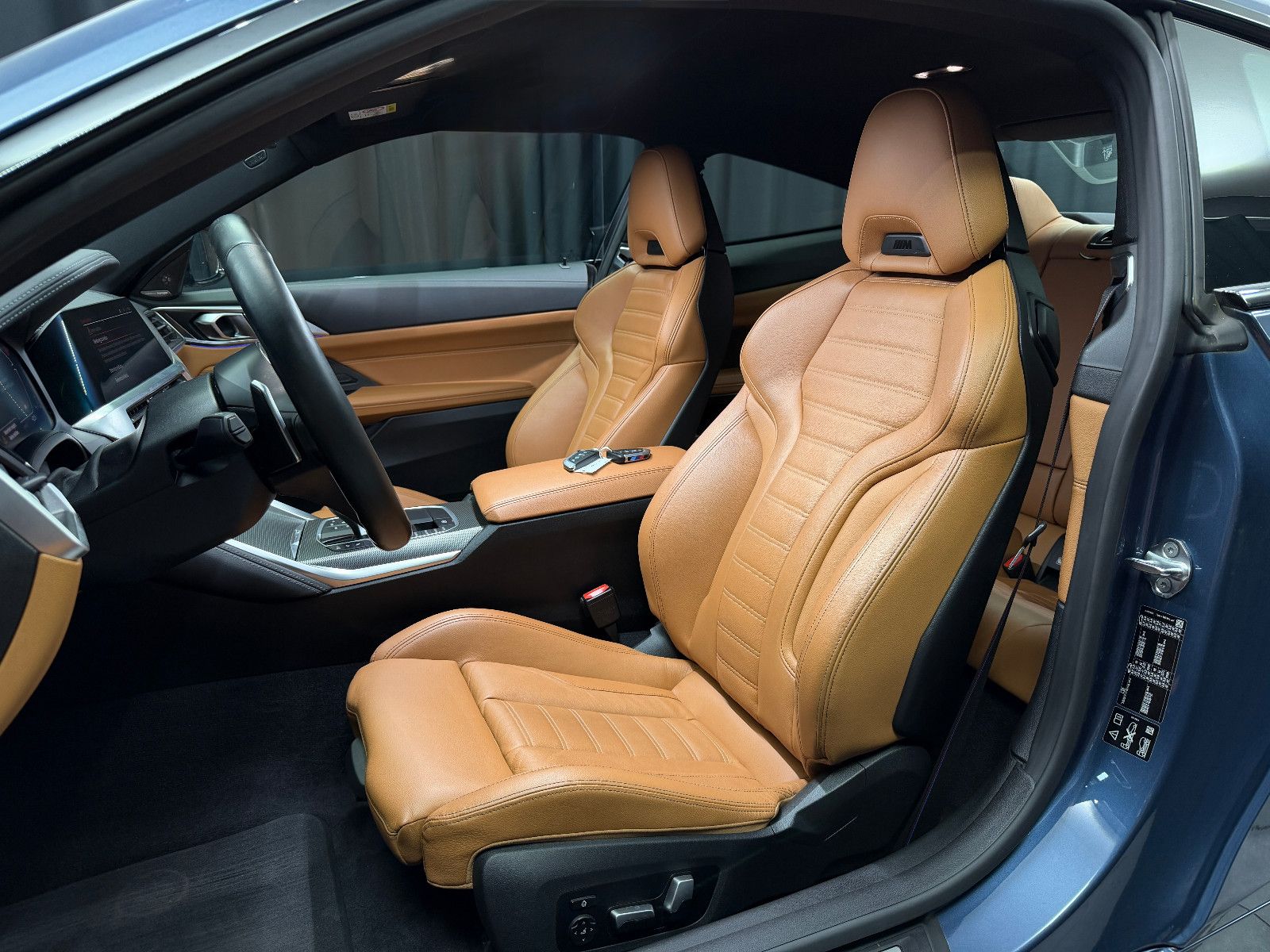 Fahrzeugabbildung BMW M440i xDrive Coupe|LASER|H&K|360°|M-Sitze|Gestik