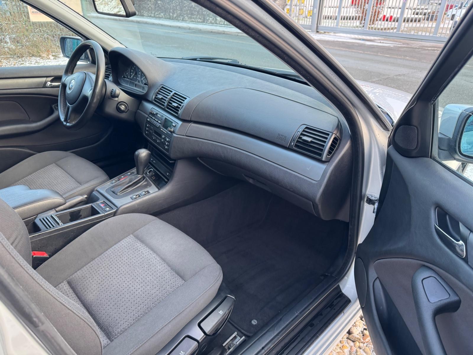 BMW 316 2004 — photo 13