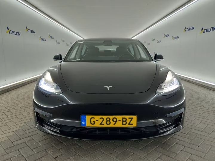 TESLA MODEL 3 - STANDARD PLUS - RWD - RANGE PLUS 81 - 299 CV - SIÈGES CHAUFFANTS