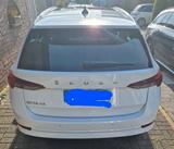 Skoda Octavia 2.0 TDI 110kW DSG STYLE COMBI STYLE - Skoda Octavia Gebrauchtwagen in Krefeld