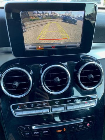 Fahrzeugabbildung Mercedes-Benz GLC 220 d d 4Matic+Navi+Kamera+Leder+Standh.+AHK