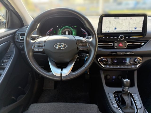 Fahrzeugabbildung Hyundai i30 Intro Edition Mild-Hybrid Navi,RFK,LED,DCT,P