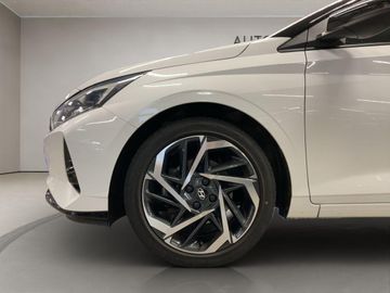 Hyundai i20 - 9