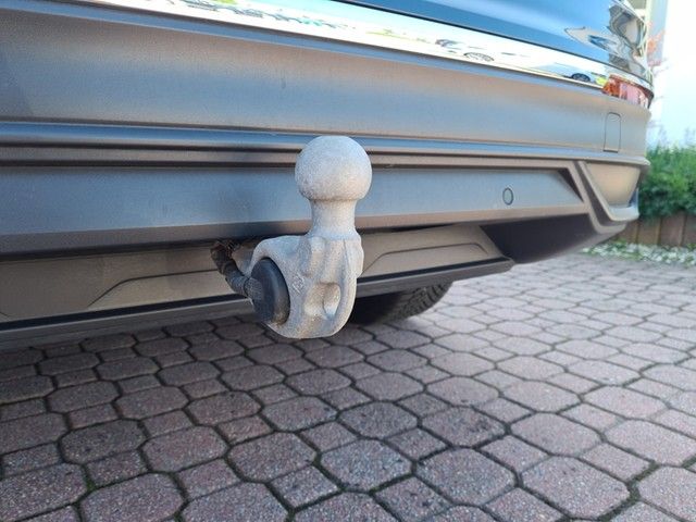 Fahrzeugabbildung Volkswagen Tiguan Allspace TDI Life DSG  7-Si LED AHK Navi