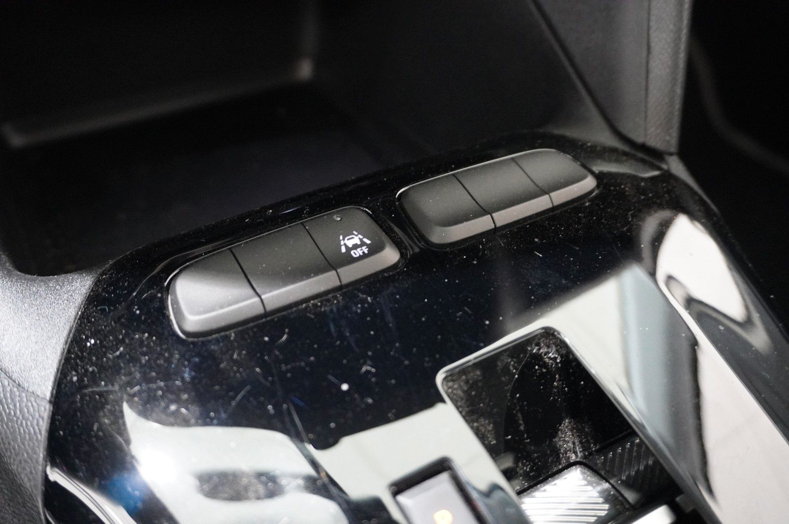 Fahrzeugabbildung Opel Corsa-e F EDITION 7KW NAVI/VIRT/SPORT/DAB/WÄRMEP