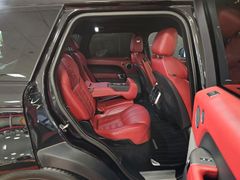 Fahrzeugabbildung Land Rover Range Rover Sport 4.4 SDV8 Autobiography