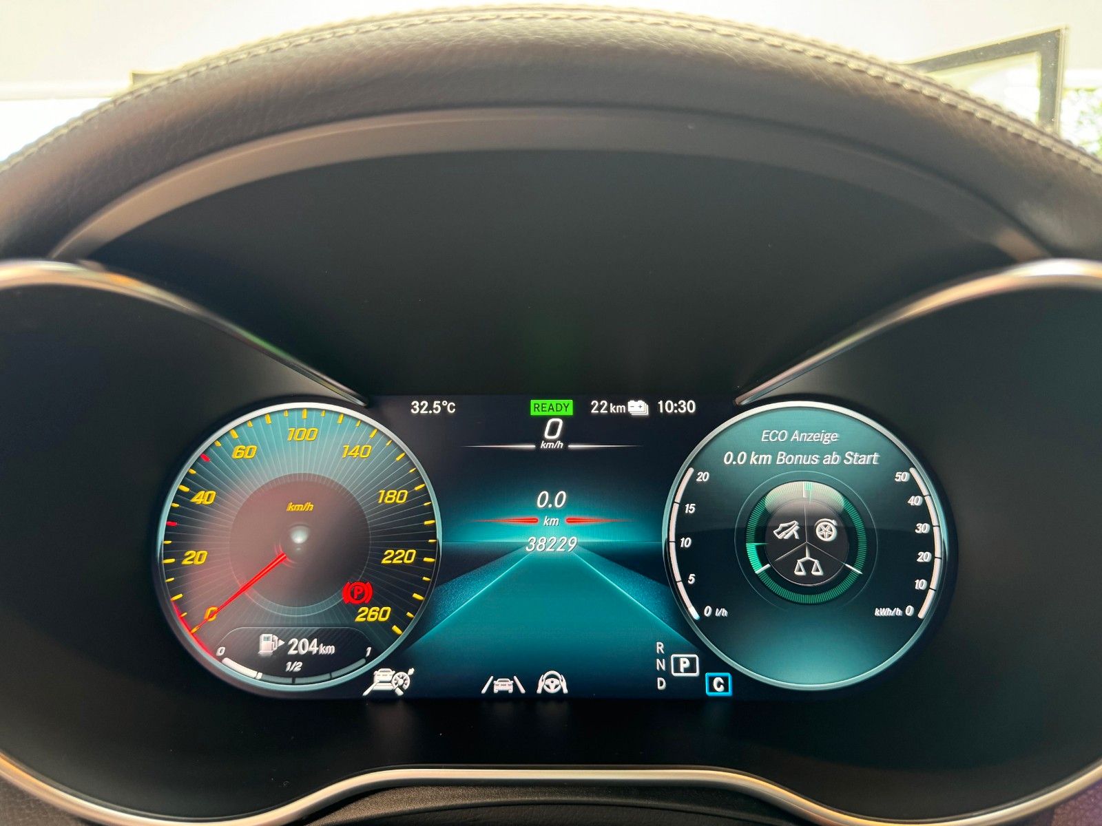 Fahrzeugabbildung Mercedes-Benz GLC 300de 4Matic AMG-Line*Pano*360°*LED*Virtual*