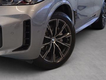 BMW X5 - 6