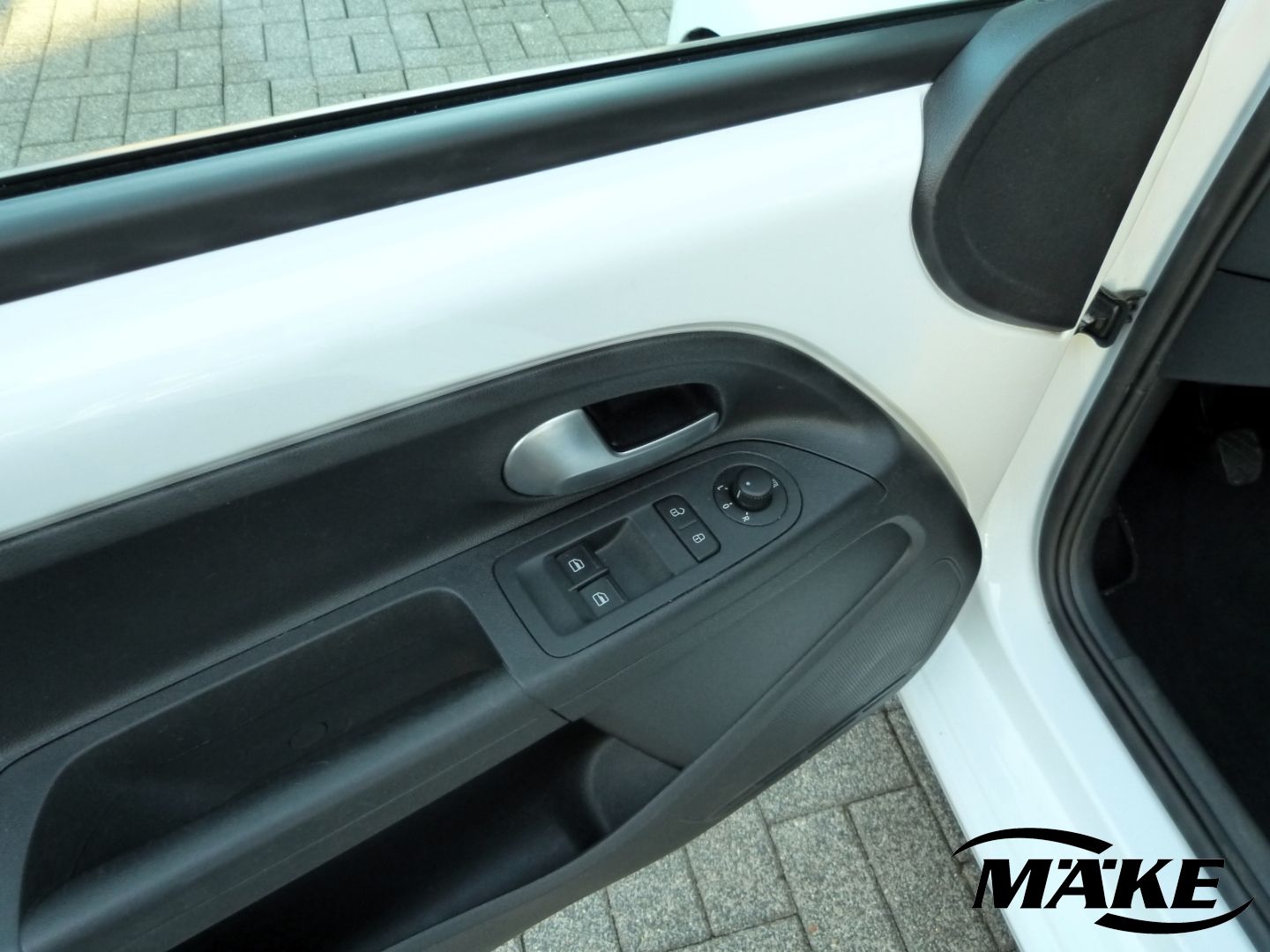 up! 1.0, Tempomat, Kamera, PDC, Climatronic, SHZ