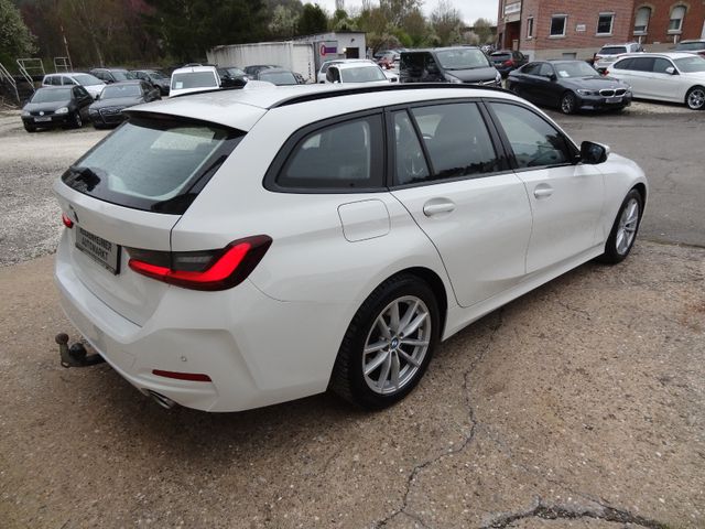 Fahrzeugabbildung BMW 318d/1.Hd/Curved/Navi/AHK/150PS/LED/115TKM/