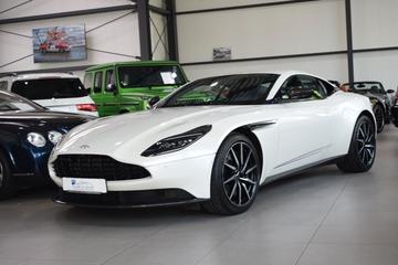 2017 Aston Martin DB11 — фото 10
