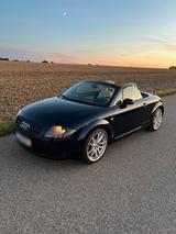 Audi TT Roadster- Sammlerstück - Audi TT aus 2006: Roadster