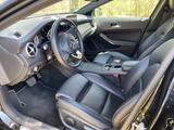 Mercedes-Benz GLA 220 d 4MATIC DCT - - Mercedes-Benz GLA 220 mit Diesel-Antrieb