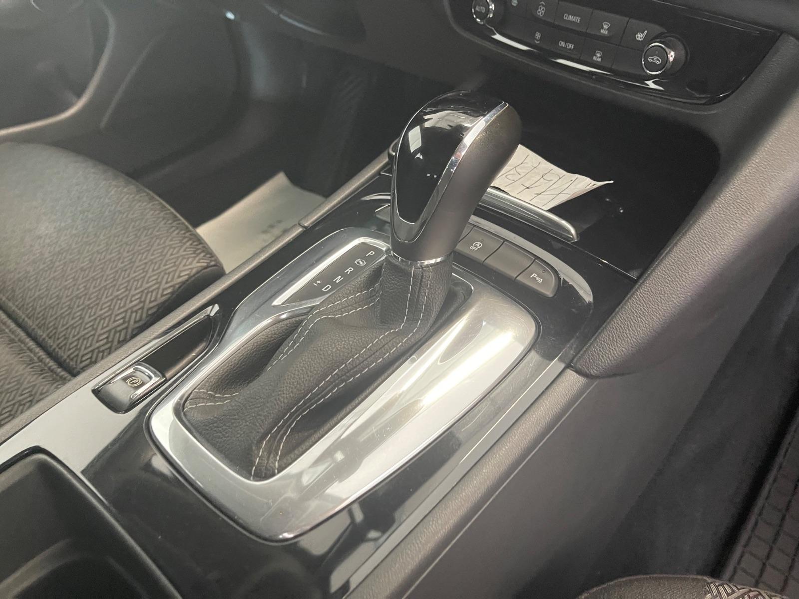 Opel Insignia B Sports Tourer 2.0 CDTI *LED*NAVI*AHK