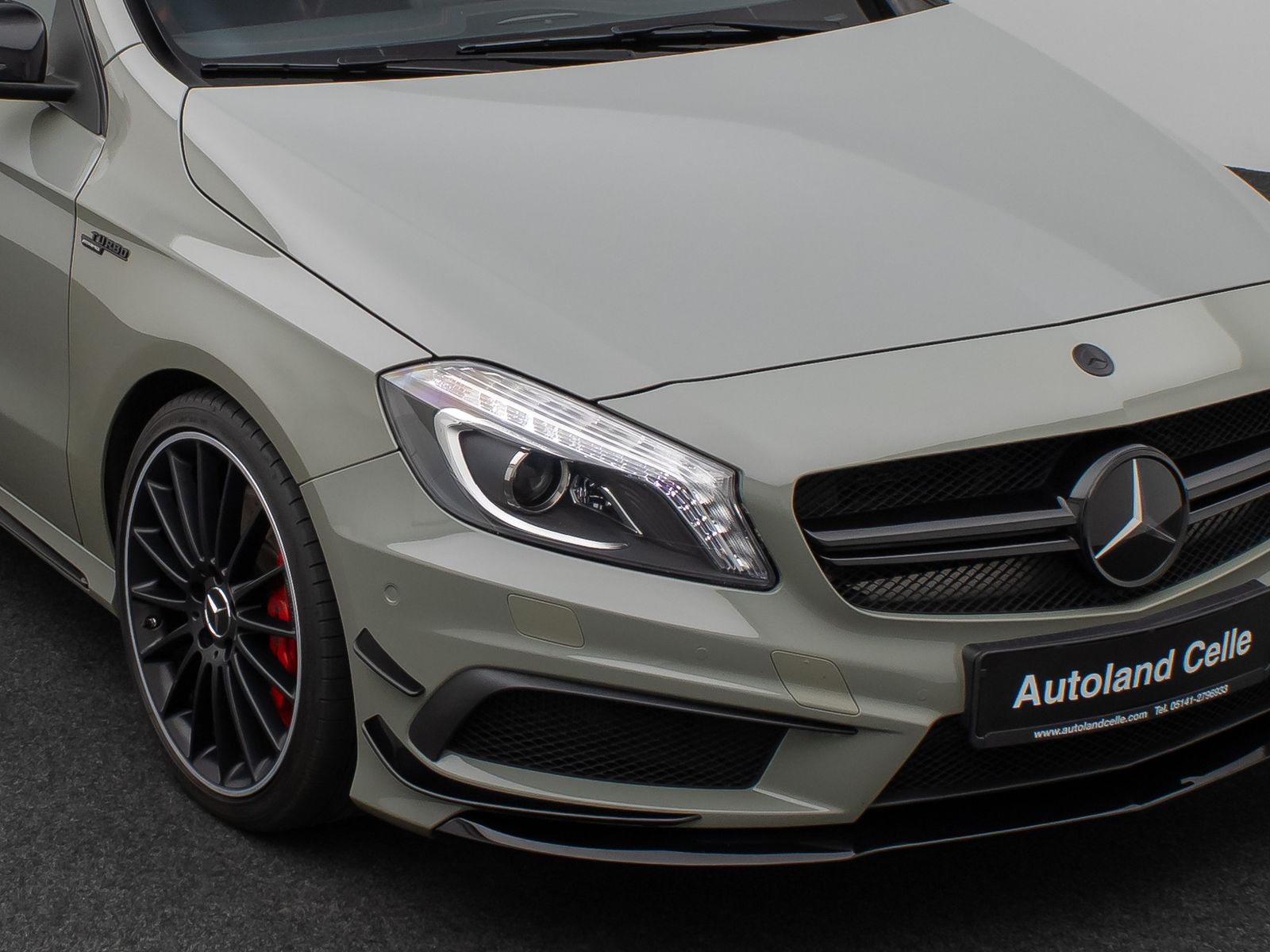 Fahrzeugabbildung Mercedes-Benz A 45 AMG Performance 4Matic Aero H/K Kamera Navi