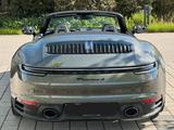 Porsche 992 Carrera S Cabriolet  - Porsche 992: Grün