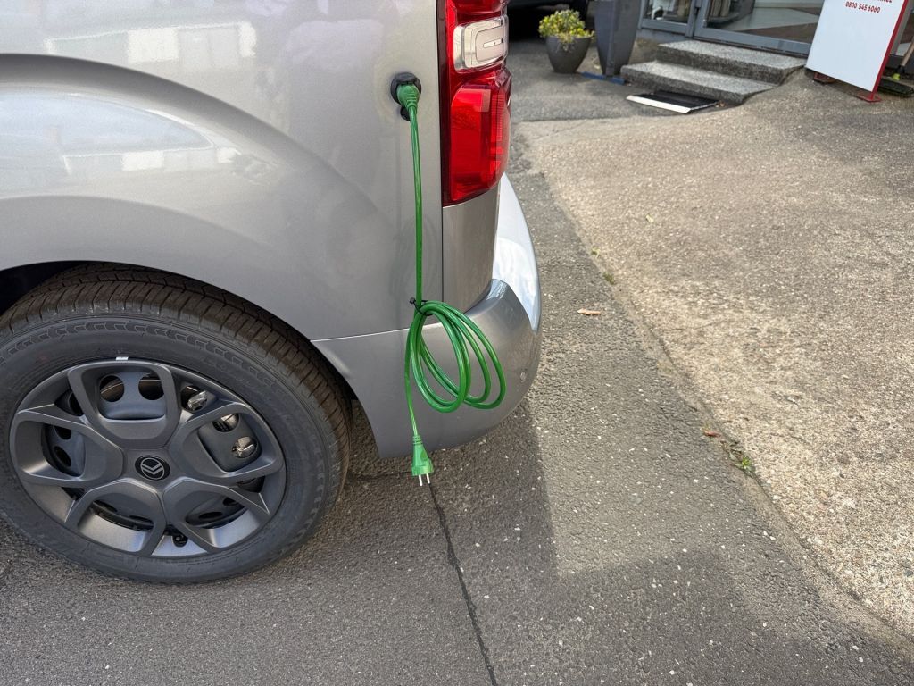 Fahrzeugabbildung Citroën Spacetourer Holidays Diesel 180 Autm.