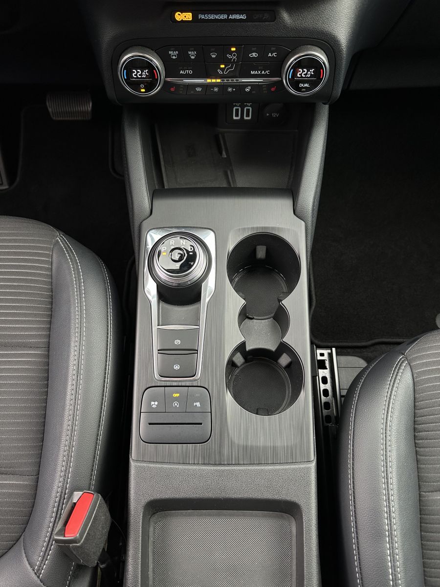 Fahrzeugabbildung Ford Kuga 2.0 EB 4x4 Titanium X NAV+LED+AHK+B&O+KAM