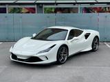 Ferrari F8 Tributo*1.HAND*LIFT*RACINGSITZE L*LED*24M-GAR - Ferrari F8 aus 2022