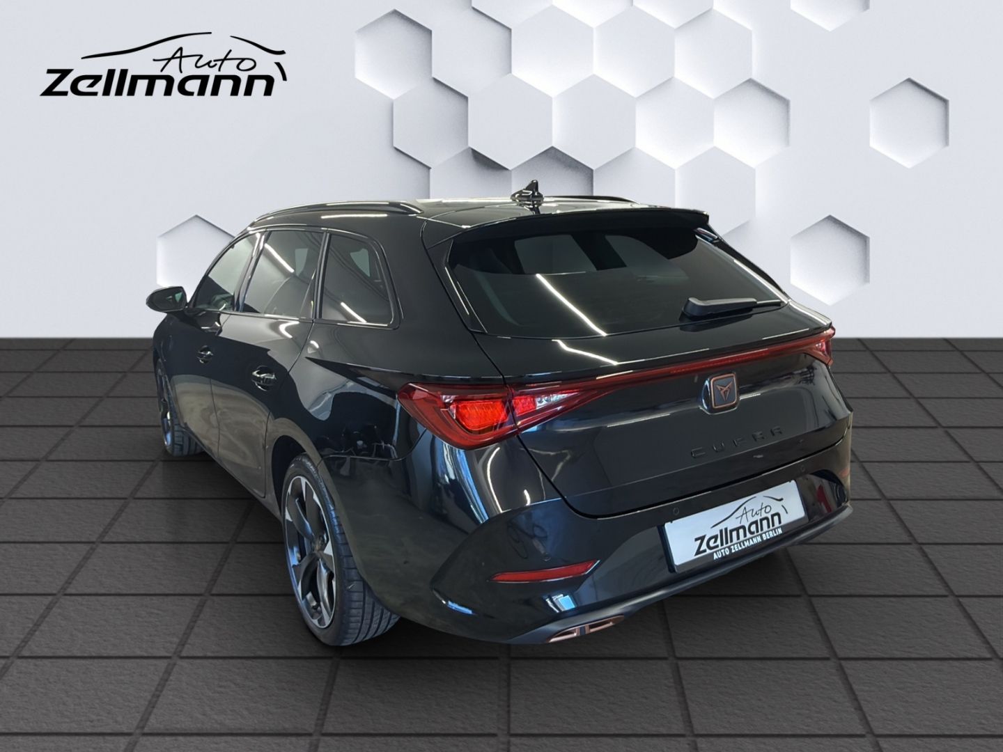 Leon Sportstourer 1.4l Hybrid DSG  AHZV LED PDC 