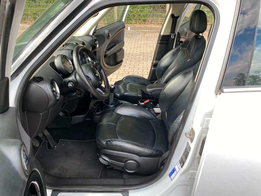 MINI Cooper Countryman