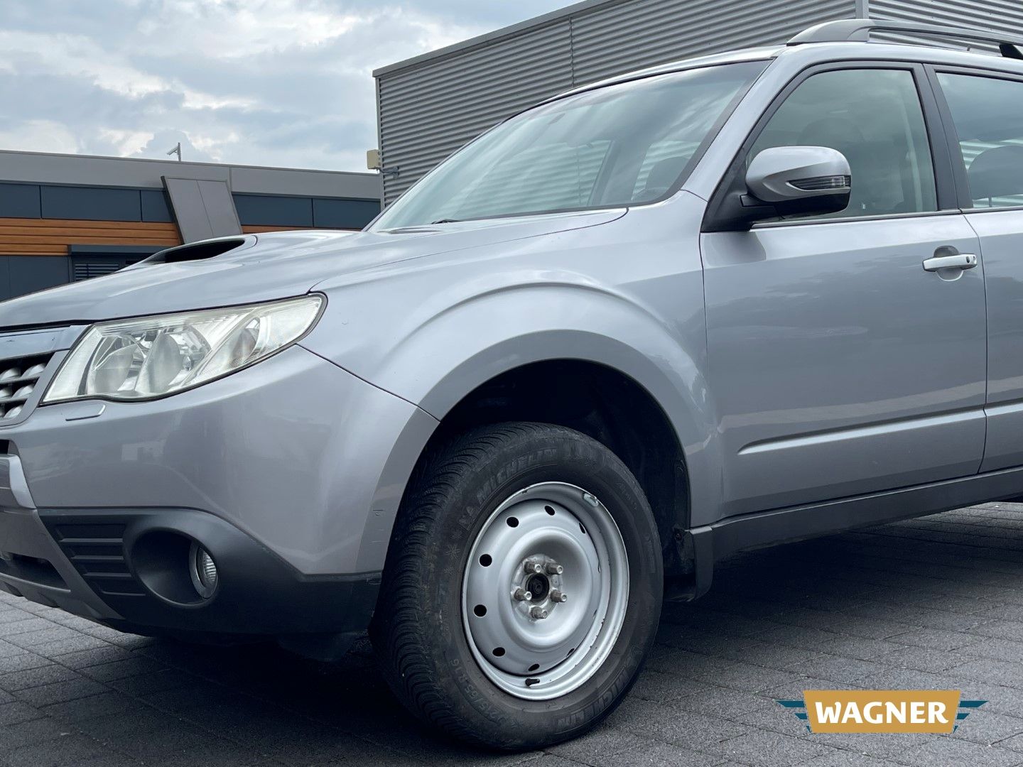 Fahrzeugabbildung Subaru Forester Active 2.0D DPF Motorschaden