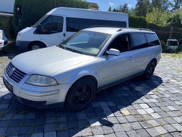 Volkswagen Passat Variant 2.5 V6 TDI