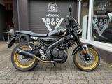 Yamaha XSR125 Legacy ABS LED Akrapovic - YAMAHA XSR125