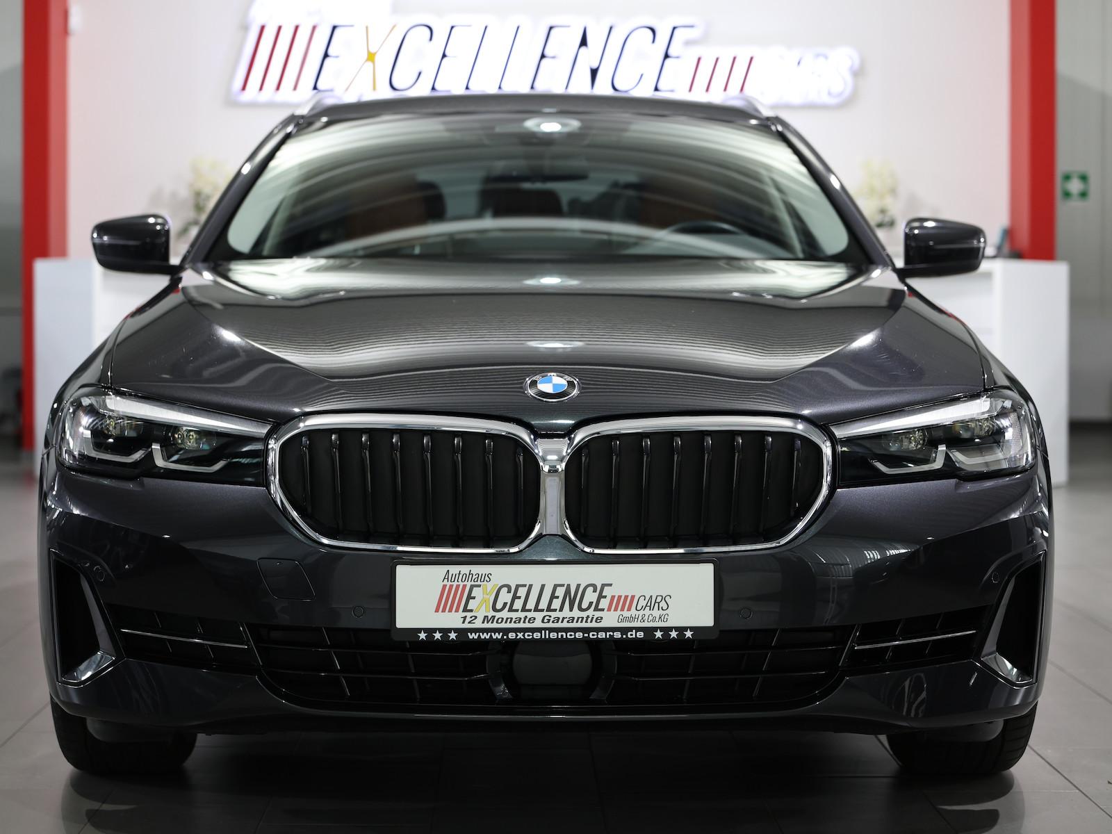 BMW 520i Touring BUSINESS GREY & BROWN / PANORAMA