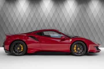 488 Pista RED/BLACK CARBON LIFTING SYSTEM