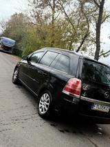 Opel Zafira B 7-Sitzer - Opel Zafira Gebrauchtwagen in Dresden