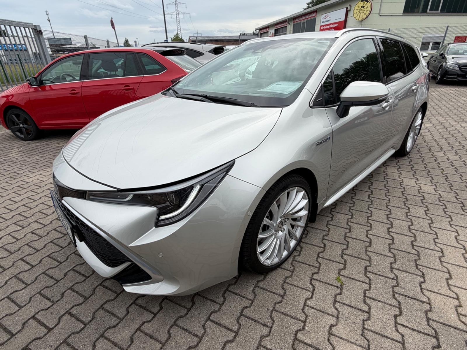 Toyota Corolla Touring Sports Hybrid Lounge 1HAND