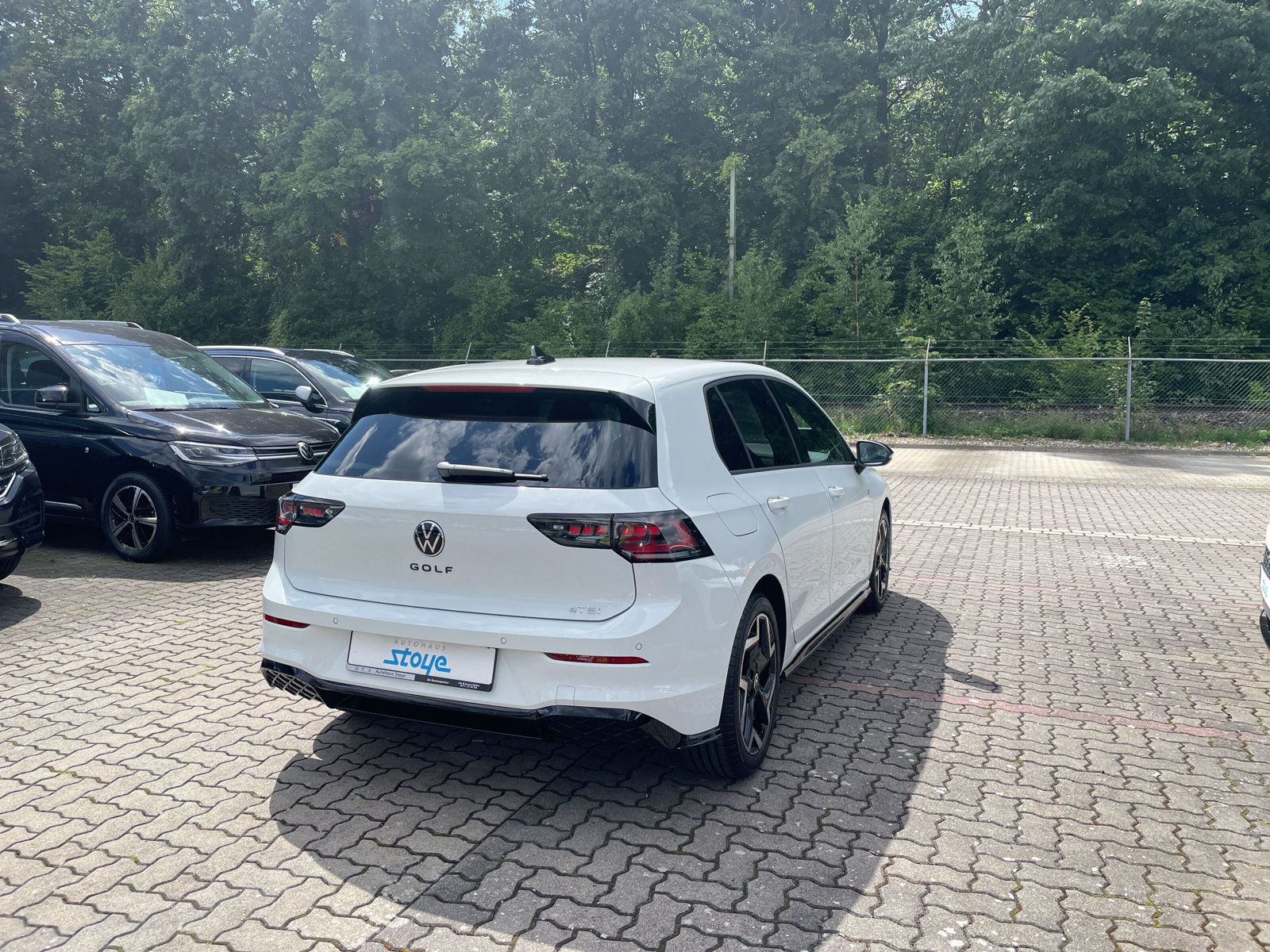 Golf R-Line eTSi DSG Navi LED Kamera ACC