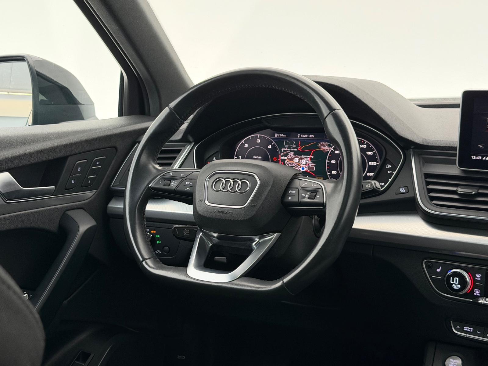 Audi Q5 40 TDI qu.*S LINE*LED-PANO-R.KAM-ACC-STHZ-SHZ