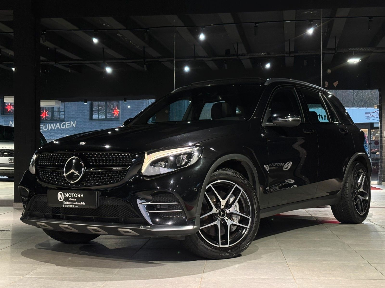 Fahrzeugabbildung Mercedes-Benz GLC 43 AMG *Pano*Burmester*Memory*Kamera*AHK